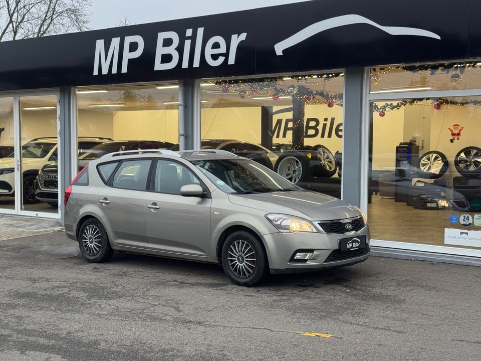 Kia Ceed 1,6 CRDi 115 Active SW 5d