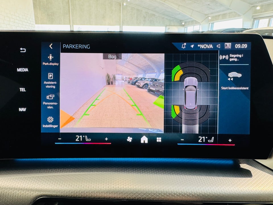 BMW iX1 eDrive20 M-Sport 5d