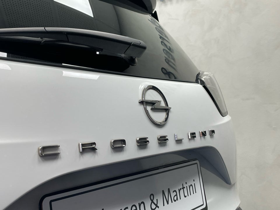 Opel Crossland 1,2 First Edition 5d