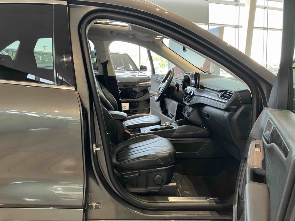 Ford Kuga 2,5 PHEV Vignale CVT 5d