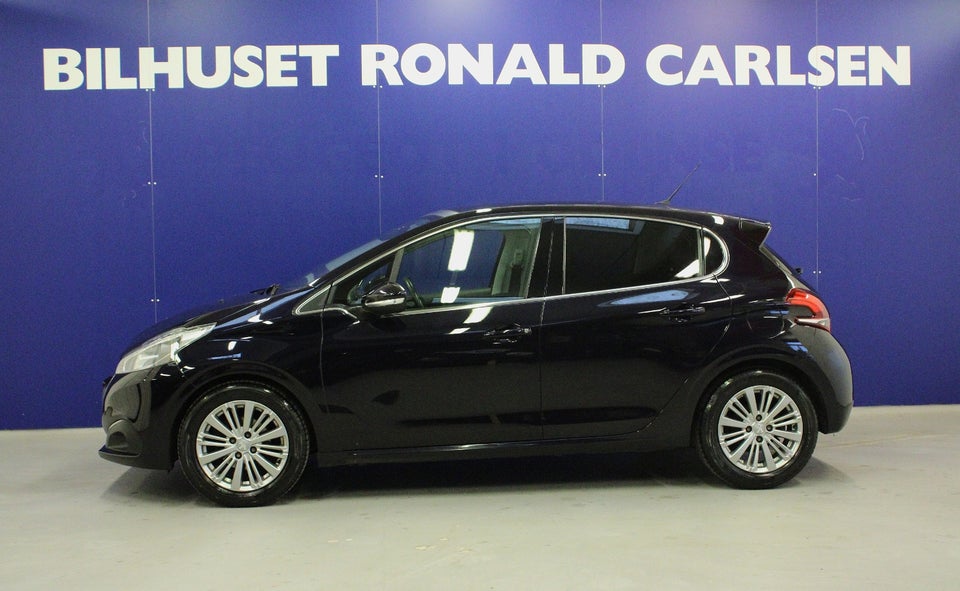 Peugeot 208 1,5 BlueHDi 100 Infinity Sky 5d