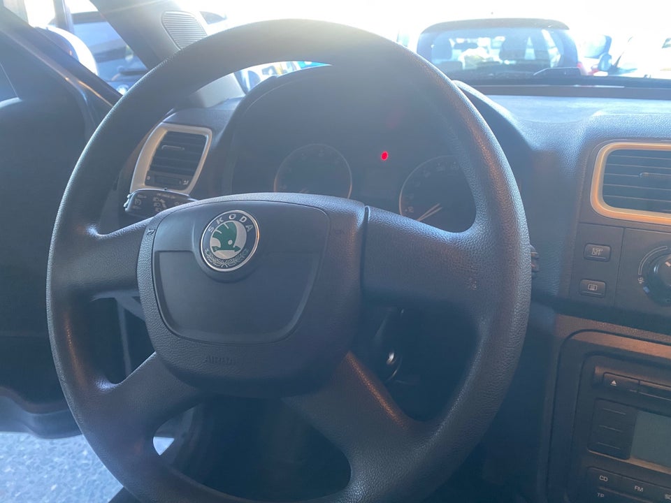 Skoda Fabia 1,4 16V Ambiente 5d