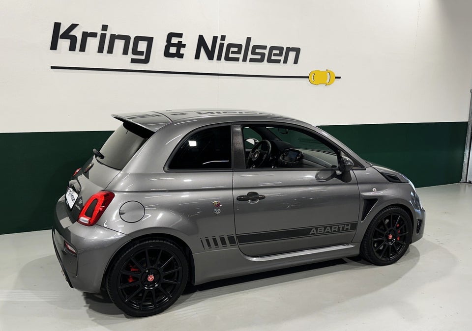 Abarth 595 1,4 T-Jet 180 Competizione aut. 3d