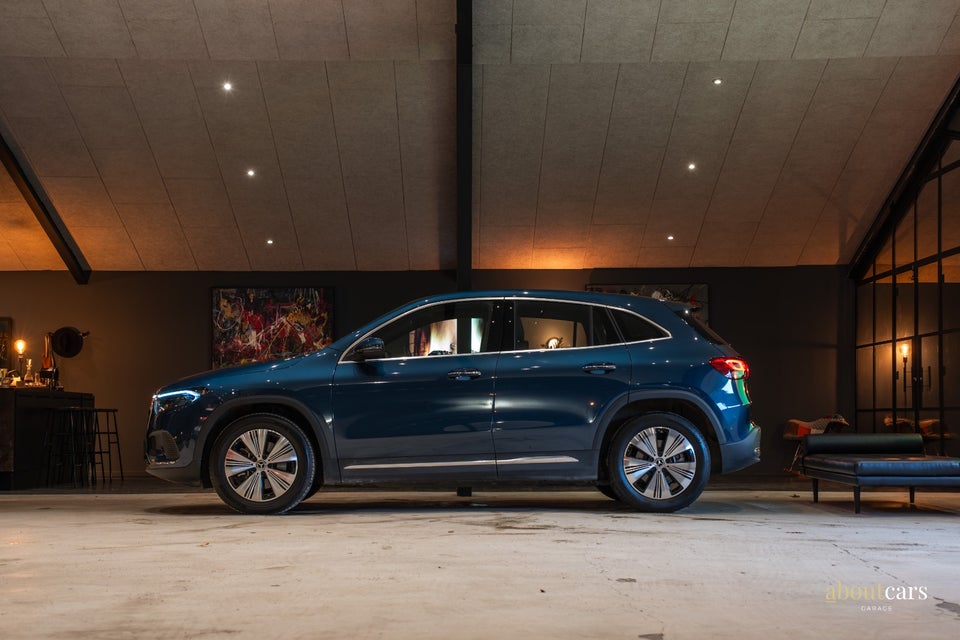 Mercedes EQA250+ Progressive 5d