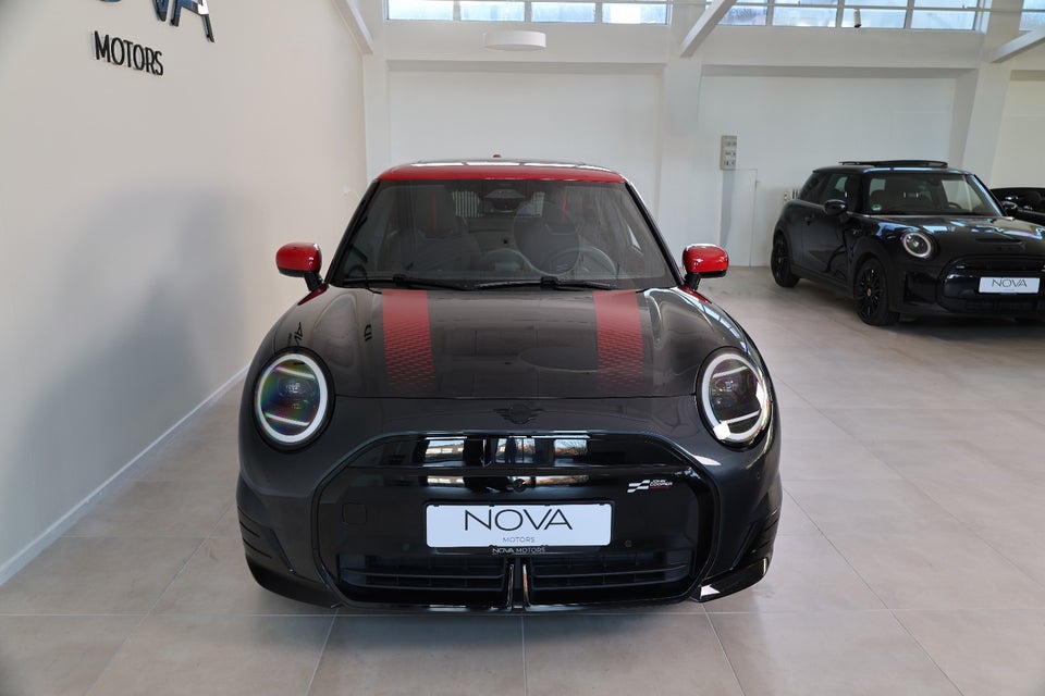 MINI Cooper SE JCW Trim XL 3d