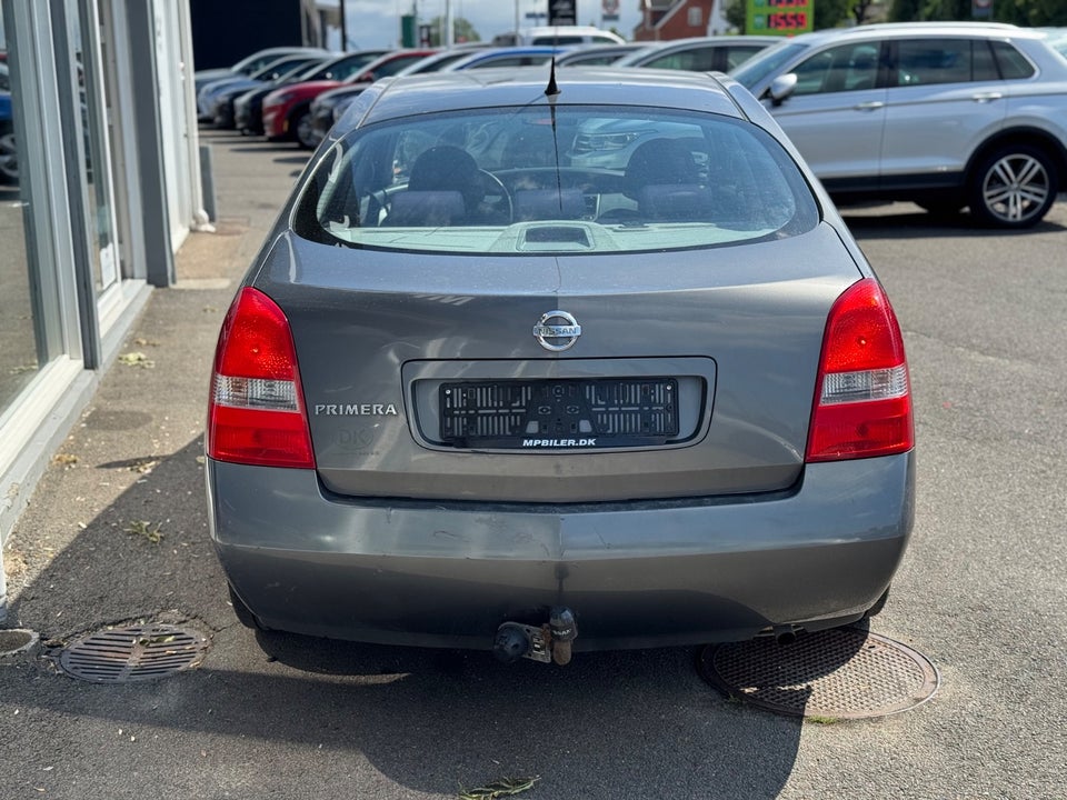 Nissan Primera 1,8 Visia aut. 4d