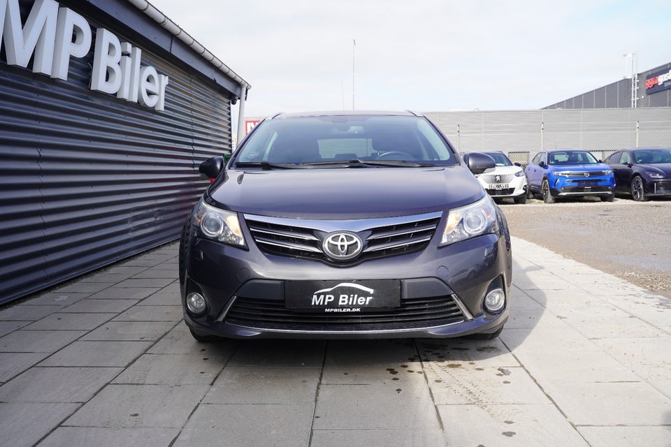 Toyota Avensis 2,0 VVT-i T3 stc. MDS 5d