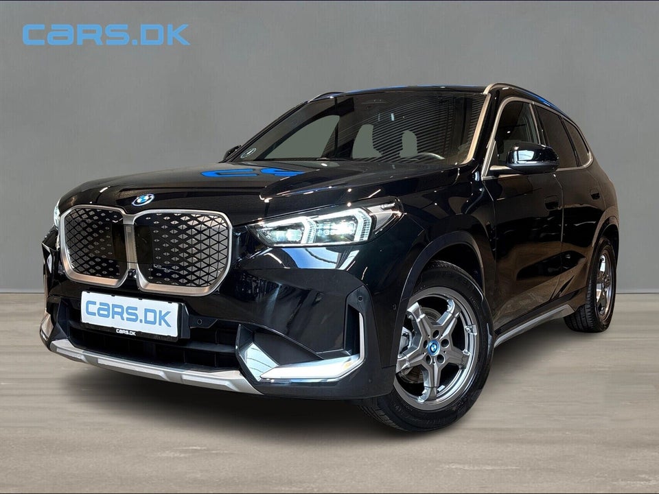 BMW iX1 eDrive20 X-Line 5d