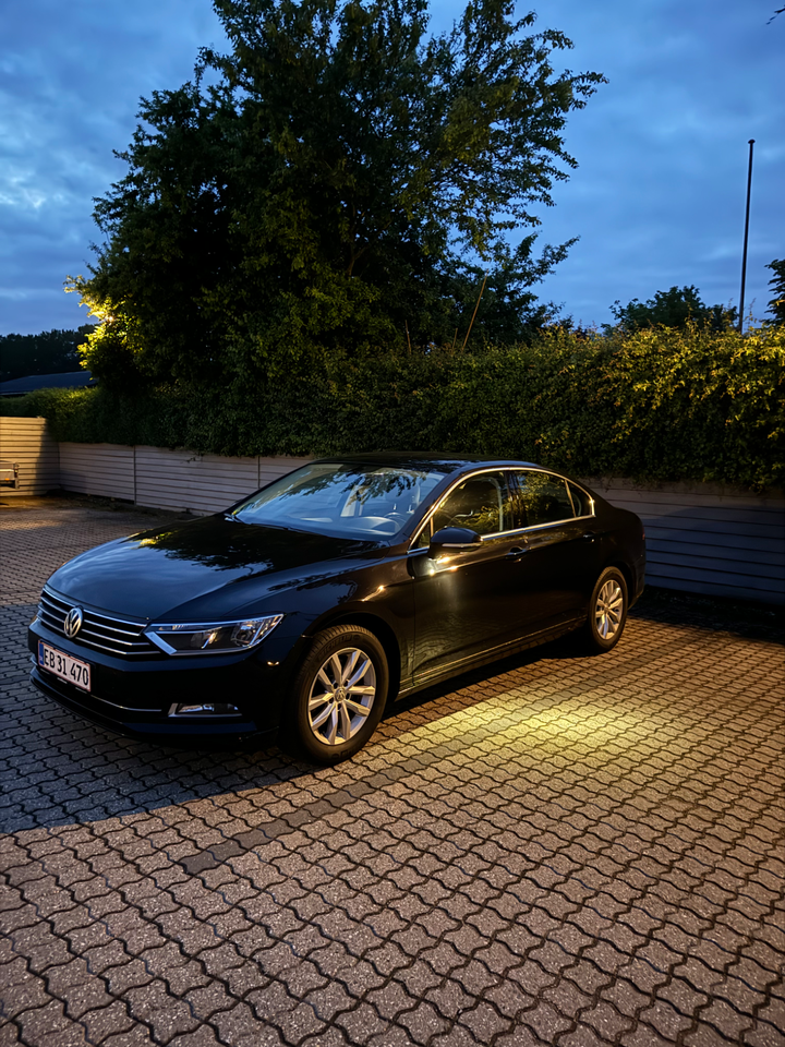 VW Passat 1,8 TSi 180 Comfort+ DSG 4d
