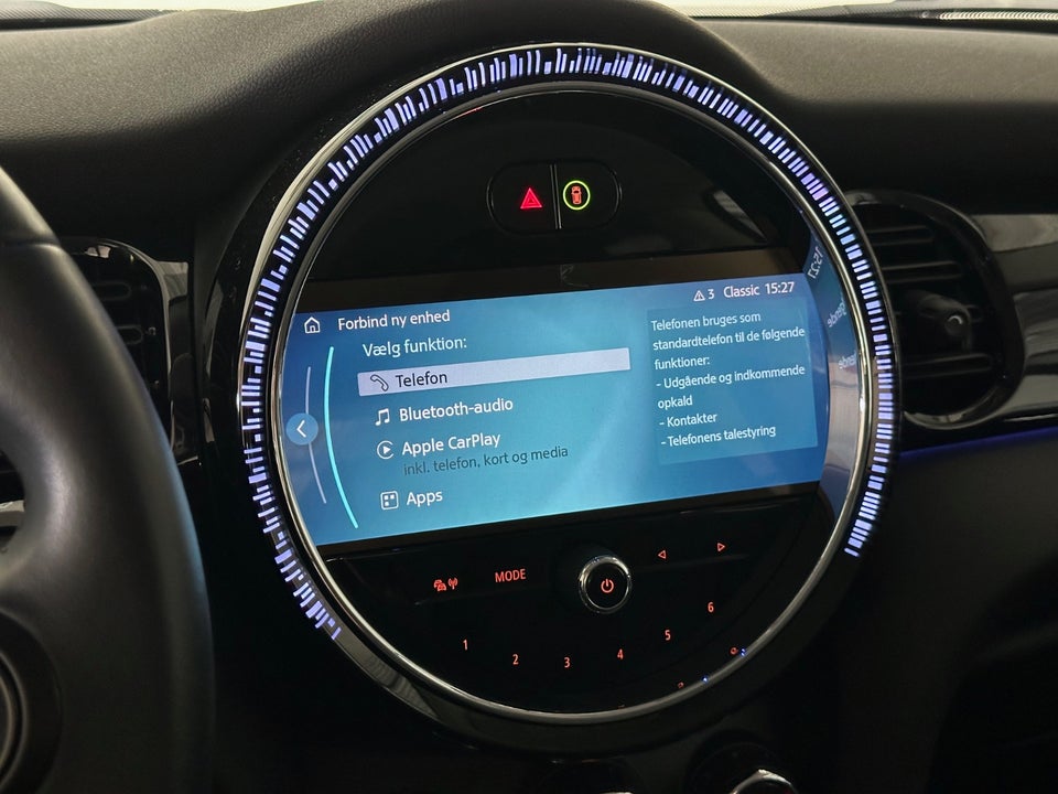 MINI Cooper SE Classic Trim 3d