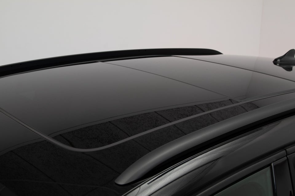 Audi Q4 e-tron 40 S-line 5d