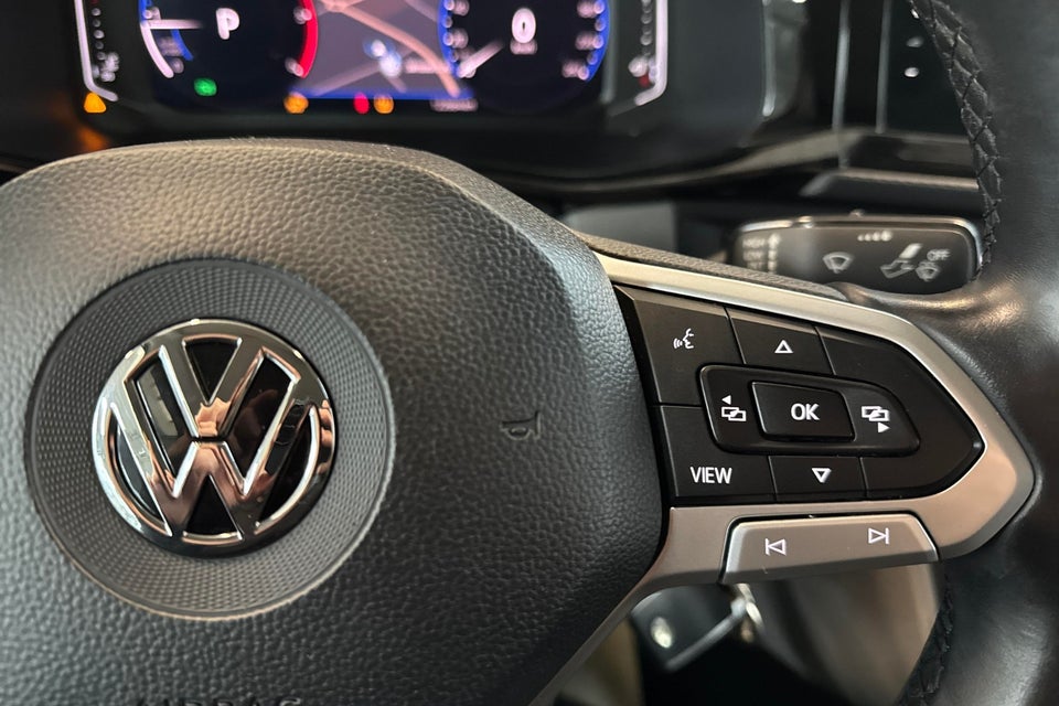 VW Transporter 2,0 TDi 199 Kassevogn DSG lang