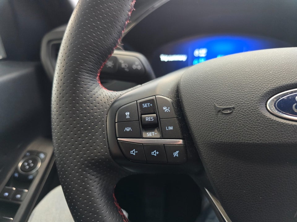 Ford Kuga 2,5 PHEV ST-Line X CVT 5d