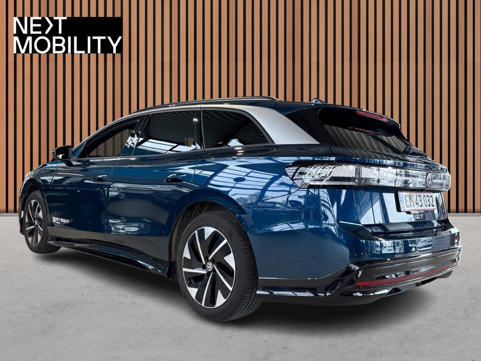 VW ID.7 77 Style+ Tourer 5d