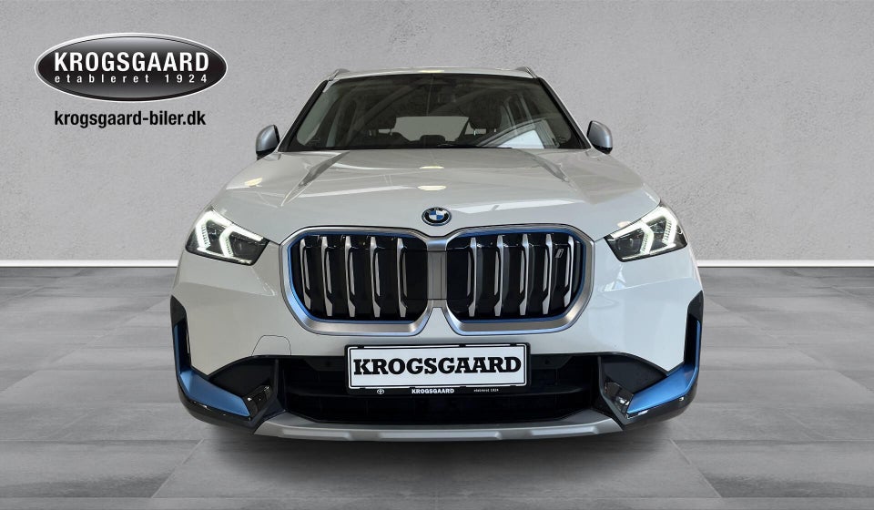 BMW iX1 xDrive30 X-Line 5d