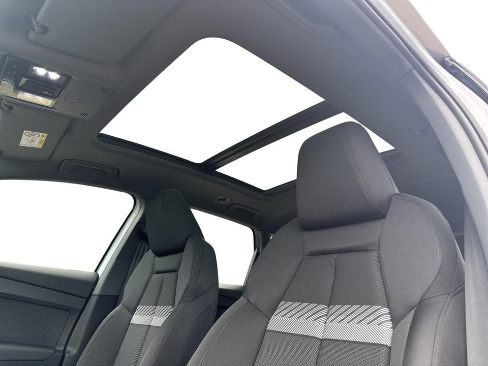 Audi Q4 e-tron 45 Progress quattro 5d