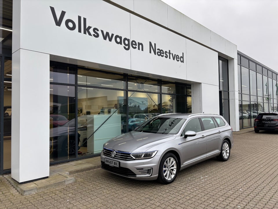 VW Passat 1,4 GTE Variant DSG 5d