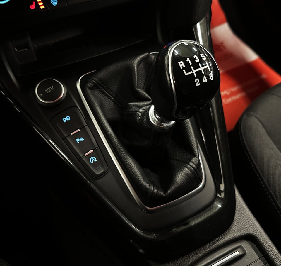 Ford Focus 1,0 SCTi 125 Titanium stc. 5d