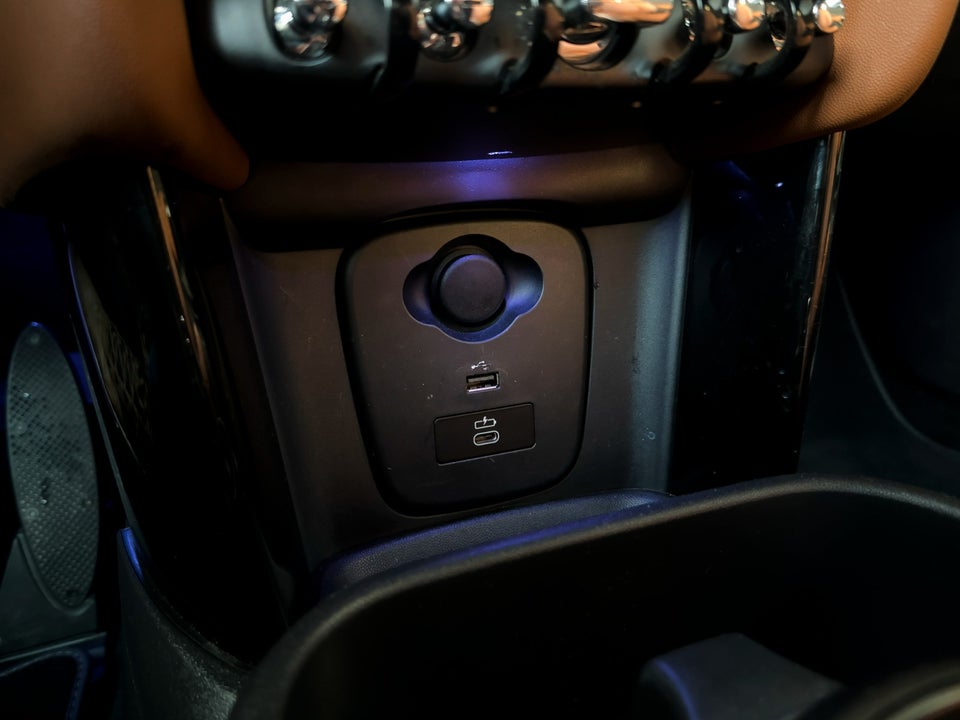 MINI Cooper SE Yours Trim 3d