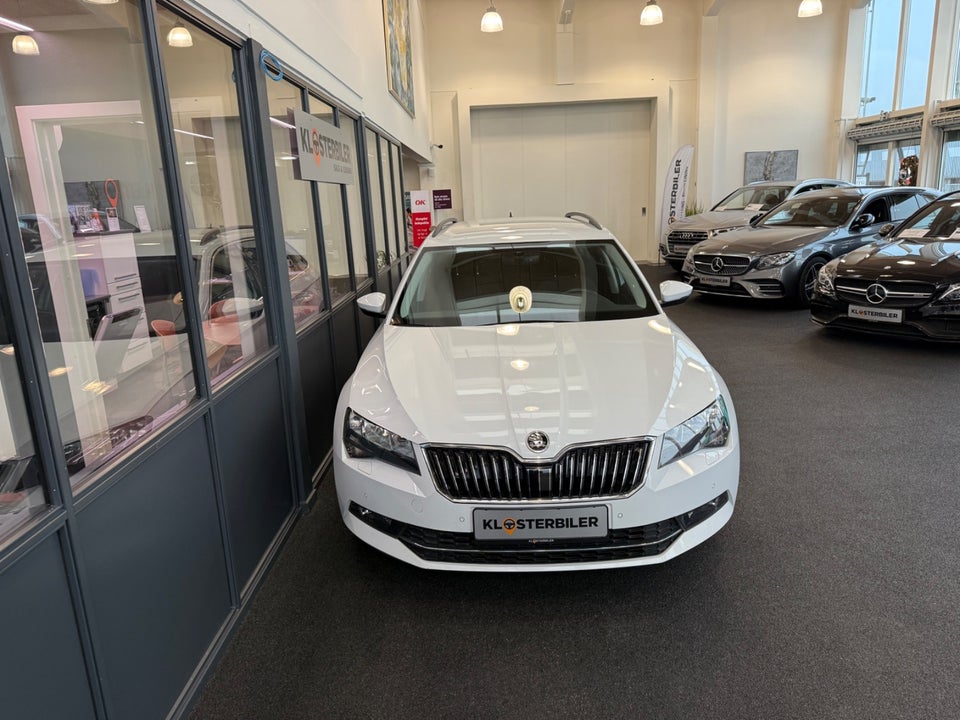 Skoda Superb 1,4 TSi 150 Ambition Combi 5d