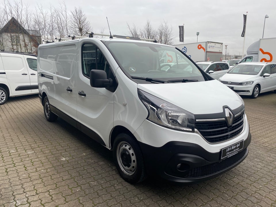 Renault Trafic T29 2,0 dCi 145 L2H1