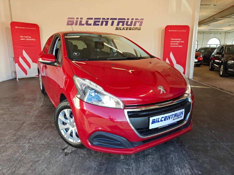 Peugeot 208 1,2 VTi 82 Spirit 5d