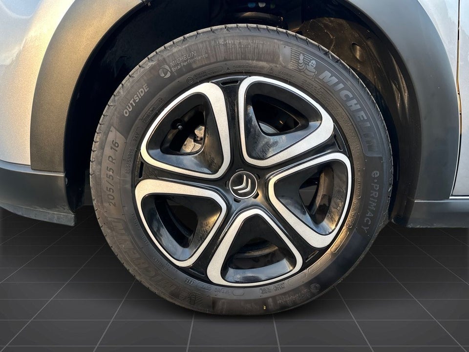 Citroën C3 1,2 PureTech 83 Impress 5d