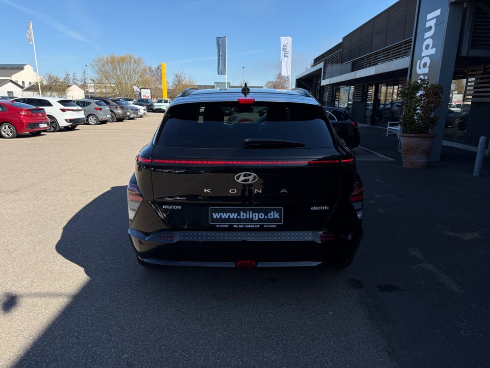 Hyundai Kona 64 EV Ultimate 5d