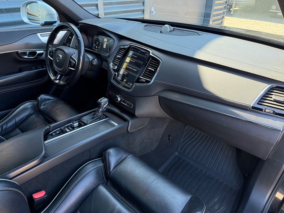 Volvo XC90 2,0 D5 235 R-Design aut. AWD 7prs 5d