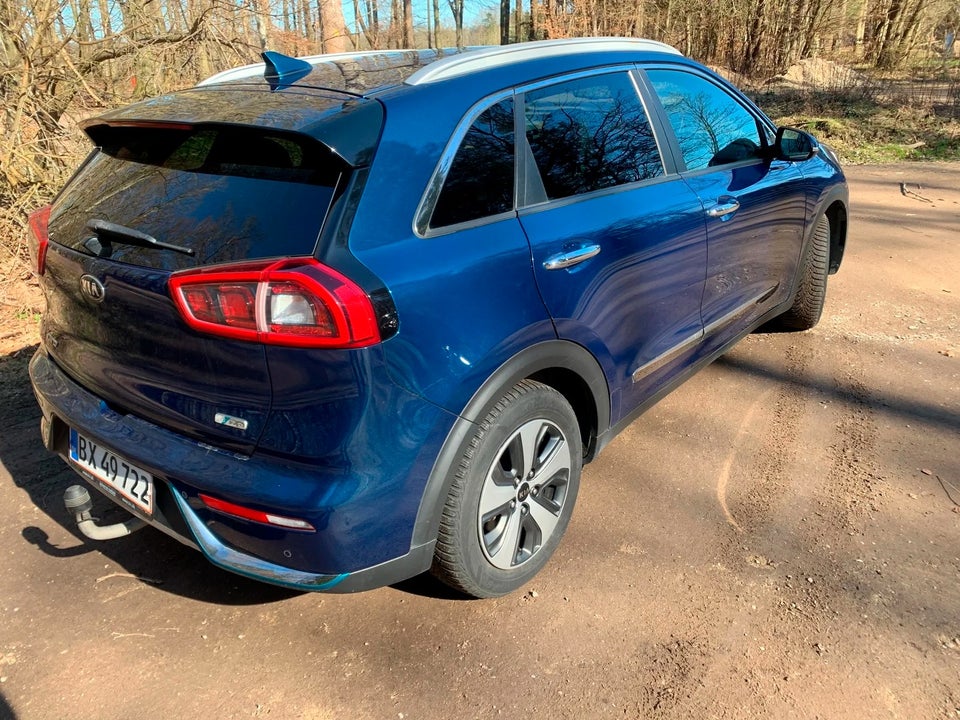 Kia Niro 1,6 PHEV Advance DCT 5d