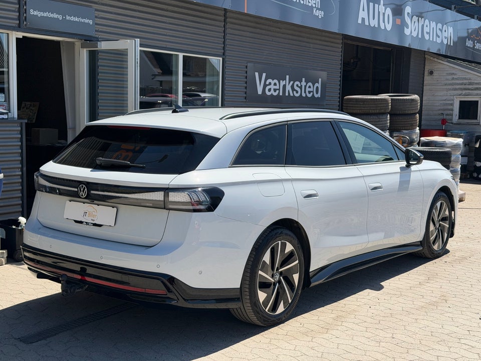 VW ID.7 86 Pro S Tourer 5d