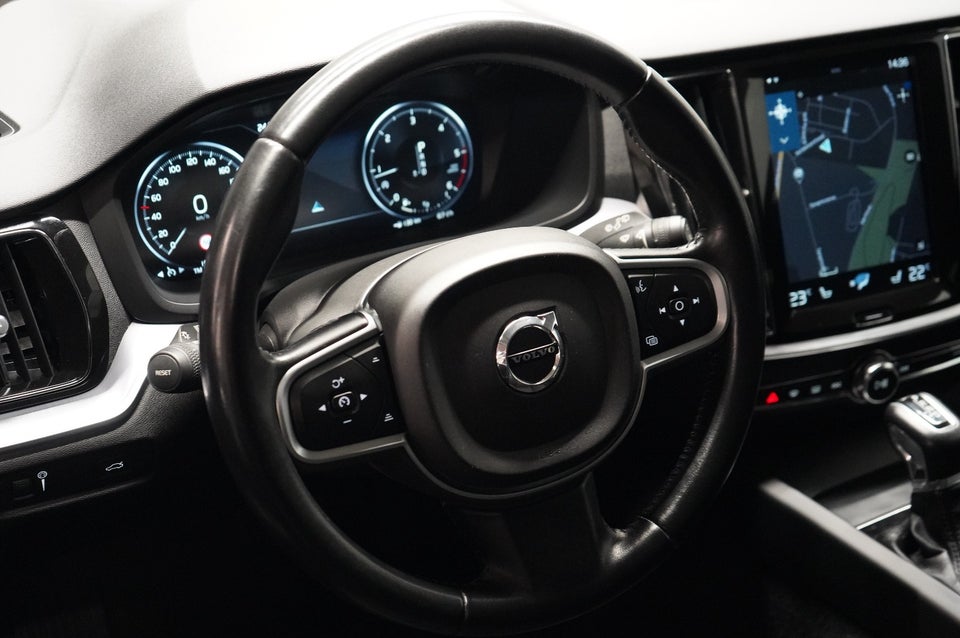 Volvo V60 2,0 D4 190 Momentum aut. 5d