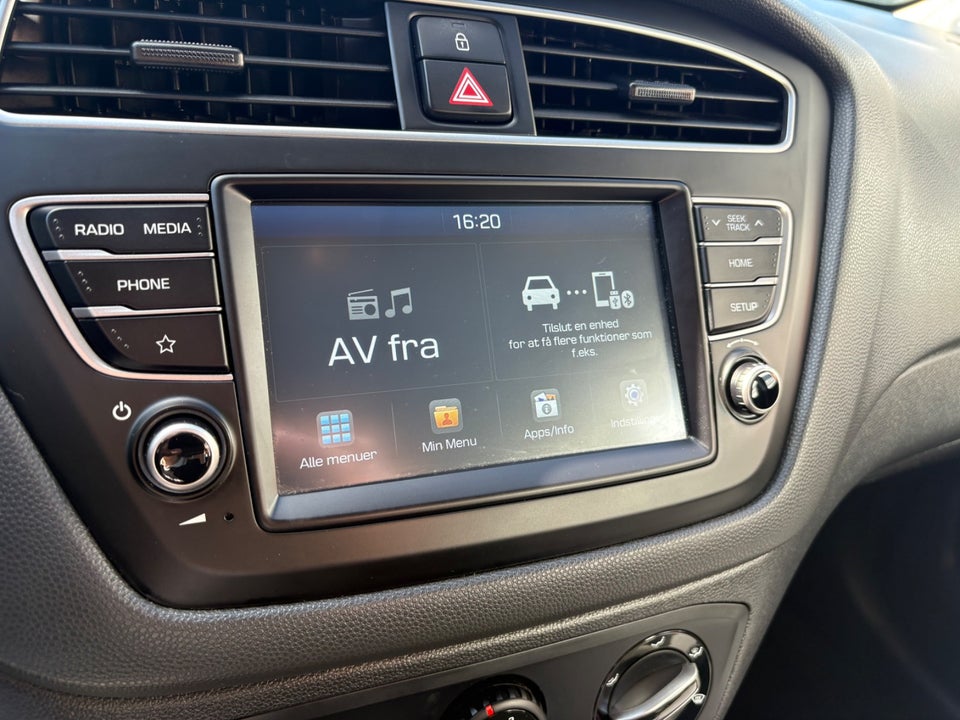 Hyundai i20 1,25 Style 5d