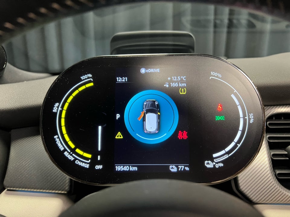 MINI Cooper SE Yours Lounge 3d