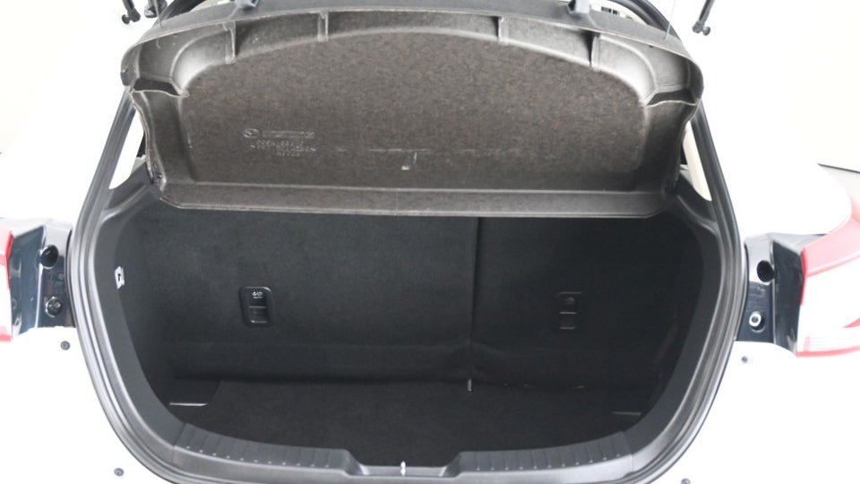 Mazda 2 1,5 SkyActiv-G 90 Sense 5d