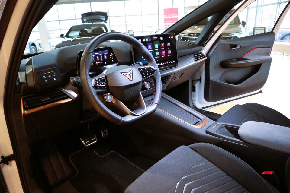 Cupra Born 77 Pasión 5d