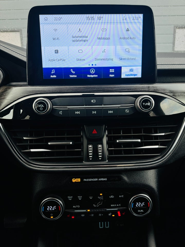 Ford Kuga 2,5 PHEV Vignale CVT 5d