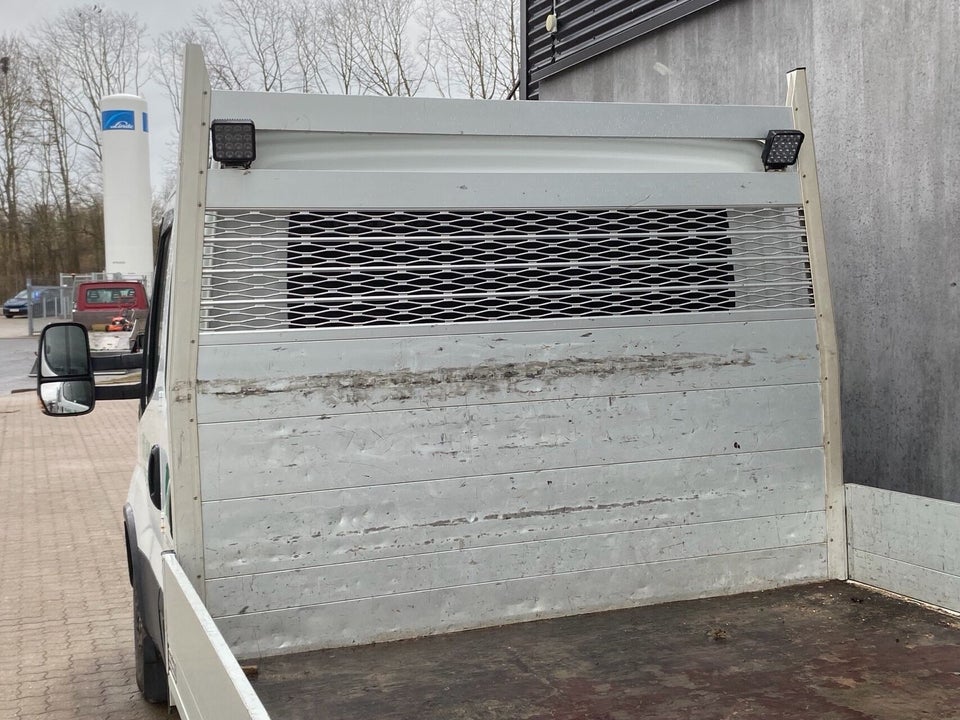 Iveco Daily 3,0 35S18 Db.Kab m/lad AG8 4d