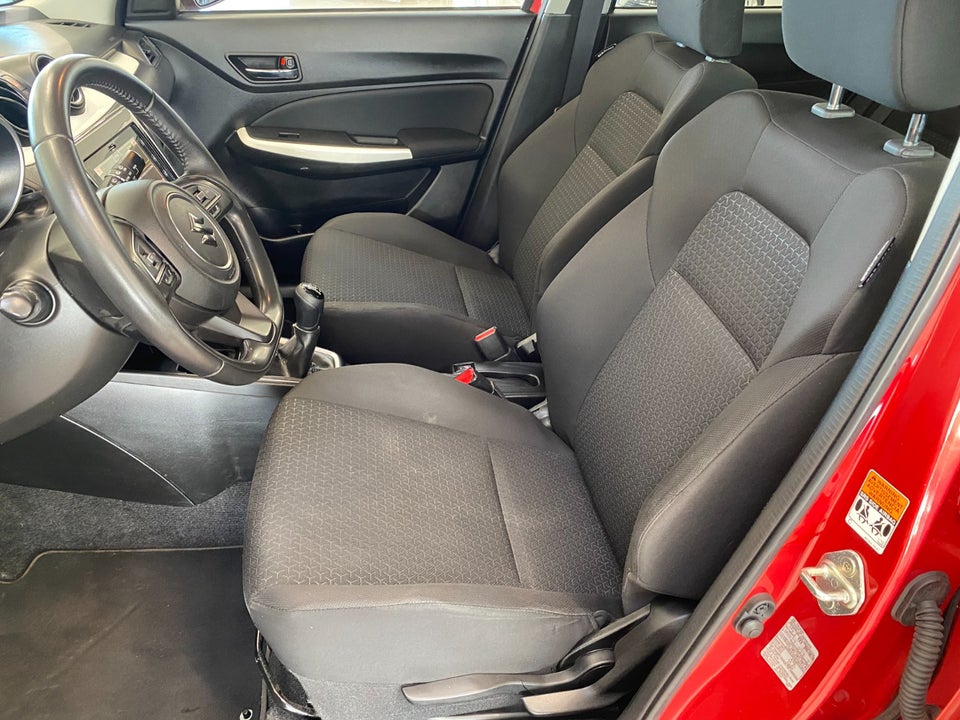 Suzuki Swift 1,2 Dualjet SHVS Exclusive 5d