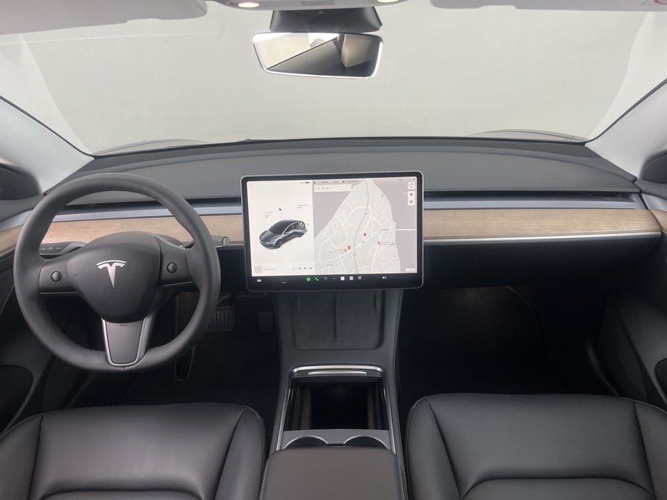 Tesla Model 3 Long Range AWD 4d