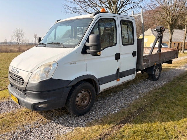 Iveco Daily 2,3 35S15 3000mm Lad 2d