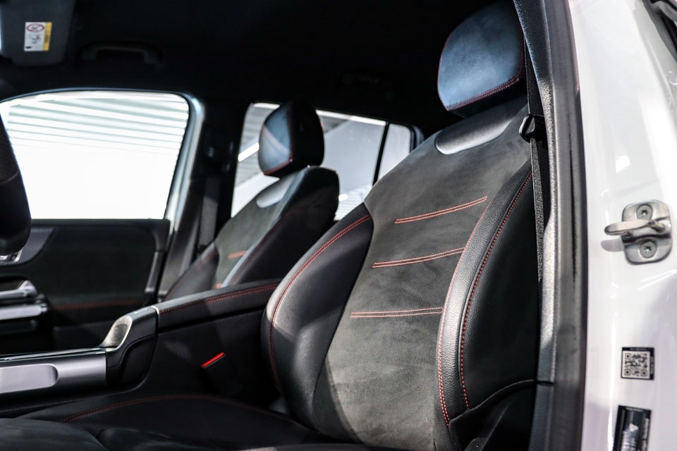 Mercedes EQB300 AMG Premium 4Matic 5d