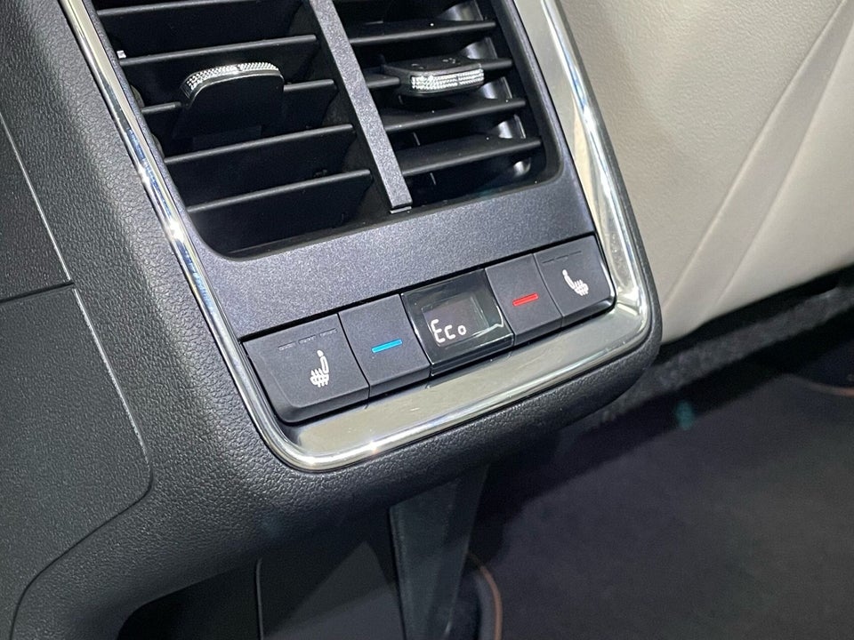 Skoda Enyaq 85x iV Laurin & Klement Coupé 5d