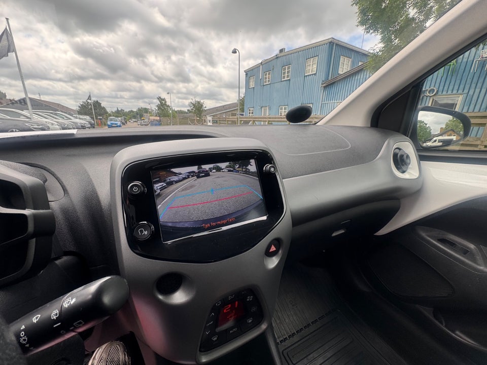 Toyota Aygo 1,0 VVT-i x-cite 5d