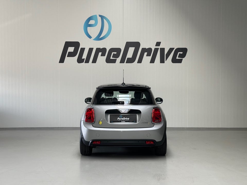 MINI Cooper SE Classic Trim 3d