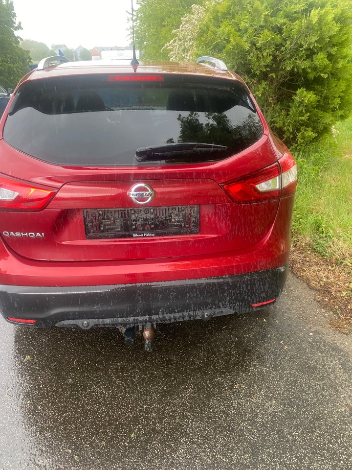 Nissan Qashqai 1,6 dCi 130 N-Tec X-tr. 5d