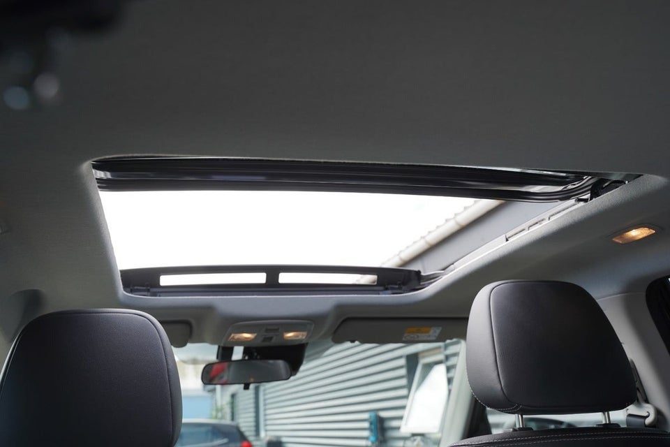 Suzuki Vitara 1,4 mHybrid Style aut. 5d