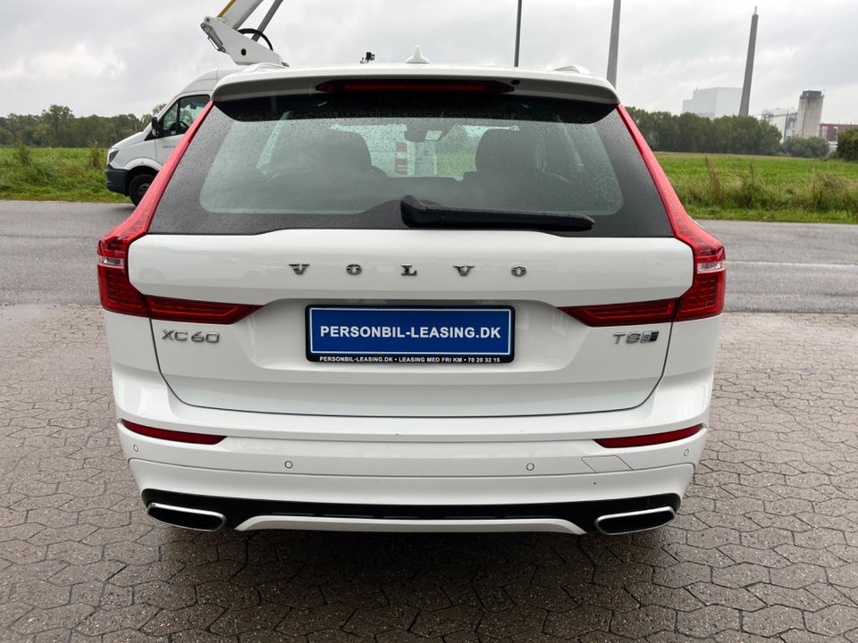 Volvo XC60 2,0 T8 390 R-Design aut. AWD 5d