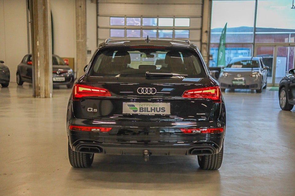 Audi Q5 50 TFSi e S-line quattro S-tr. 5d