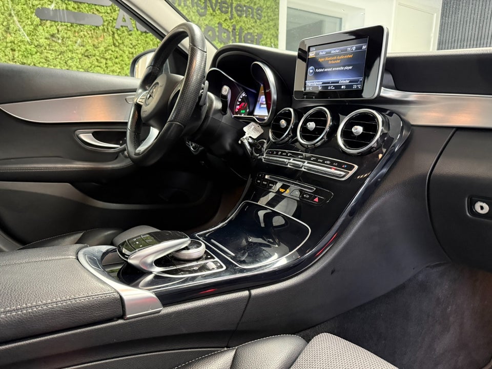 Mercedes C220 d 2,2 Avantgarde stc. aut. 5d